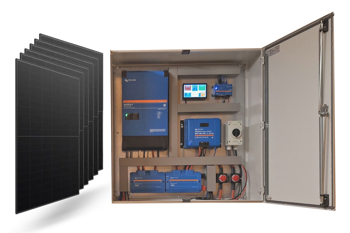 Kraftpakke Hytte 230V Victron 2400W Ferdigbygd Skap