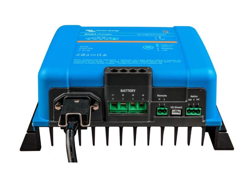 Victron Phoenix Smart IP43 Batterilader 12V 30A 3-kanaler 120-240V