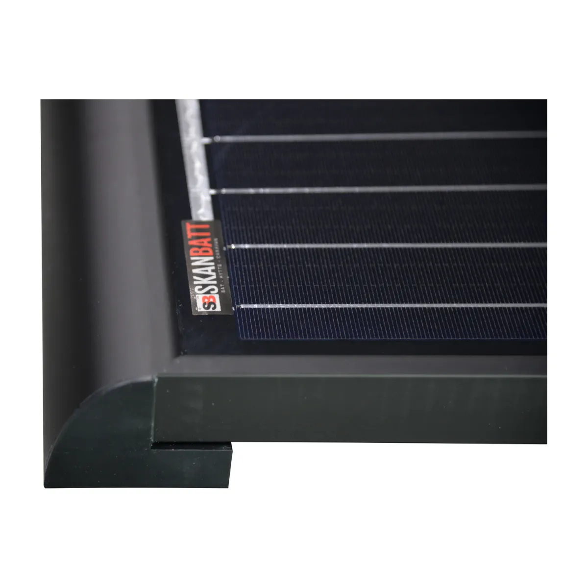 Skanbatt Aero-SLIM 150W solcellepanel inkl. 7 meter kabel