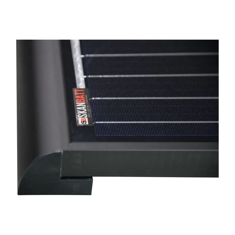 Skanbatt Aero-SLIM 150W solcellepanel inkl. 7 meter kabel